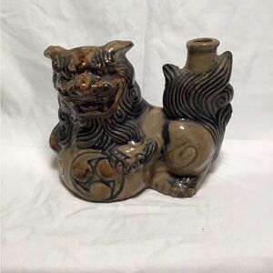 Ceramic Guardian Lion Figurine - Brown and Black